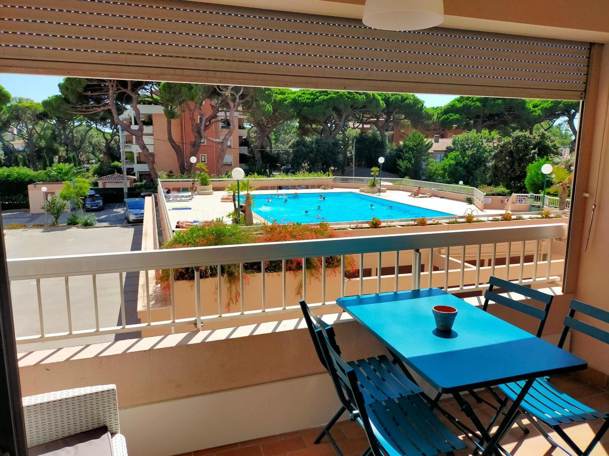 Leflamantduport Hyeres Exterior photo